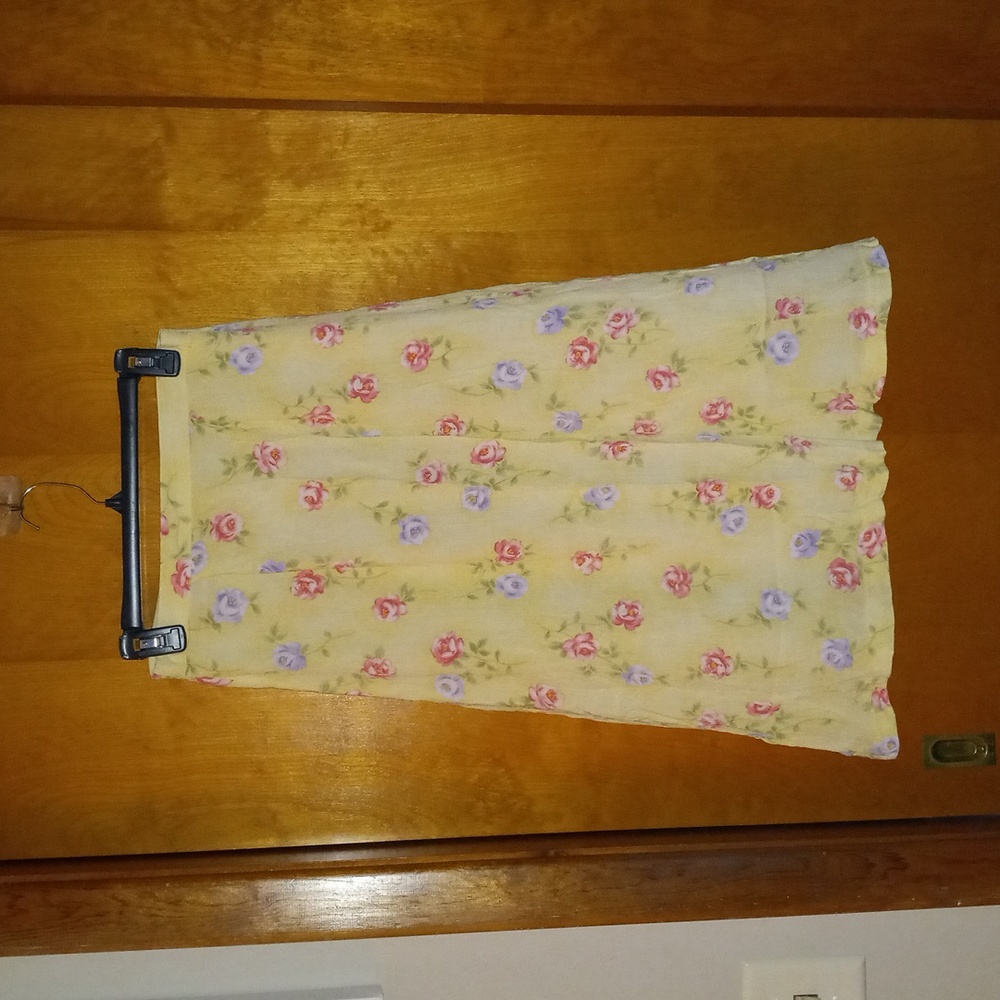 Jaclyn Smith Floral Yellow Skirt Size S